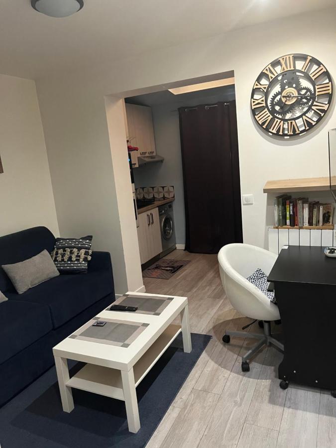Jolie Studio Rueil-Malmaison Exteriér fotografie